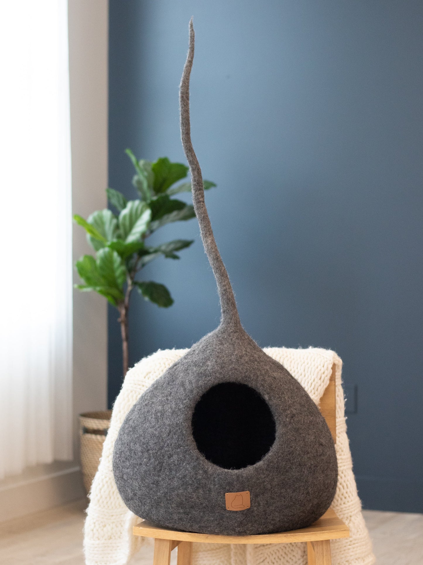 Deluxe Hand-crafted Felt Cave Hideout for Cats (Stone Gray)