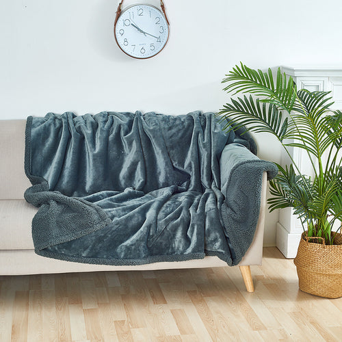 Waterproof Pet Blanket, Pee-Proof Blanket for Furniture