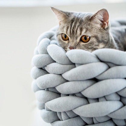 Cozy Haven Warm Knit Cat Bed